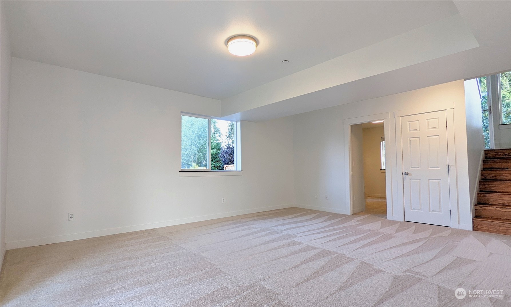 7508 Upper Ridge Road Everett, WA 98203 - Photo 17 of 26 a view of an empty room with a window