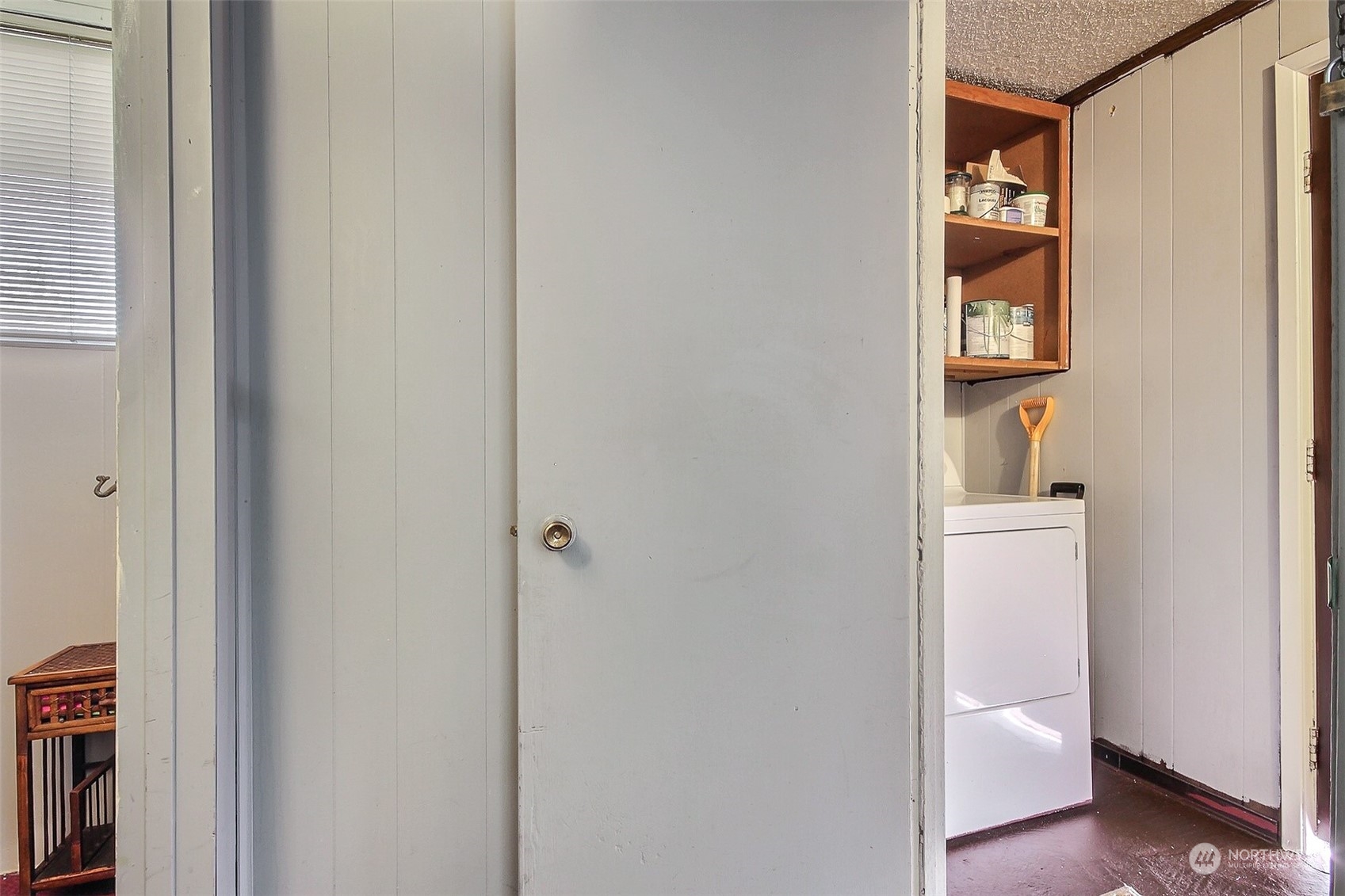 8605 Terrace Road Southwest Lakewood, WA 98498 - Photo 14 of 16 a room that has a window and a table in it