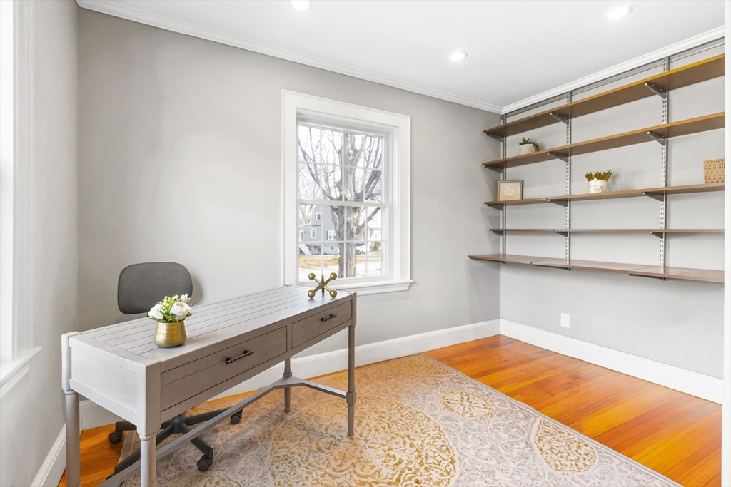 4 Greenough Street Needham, MA 02494 - Photo 11 of 39