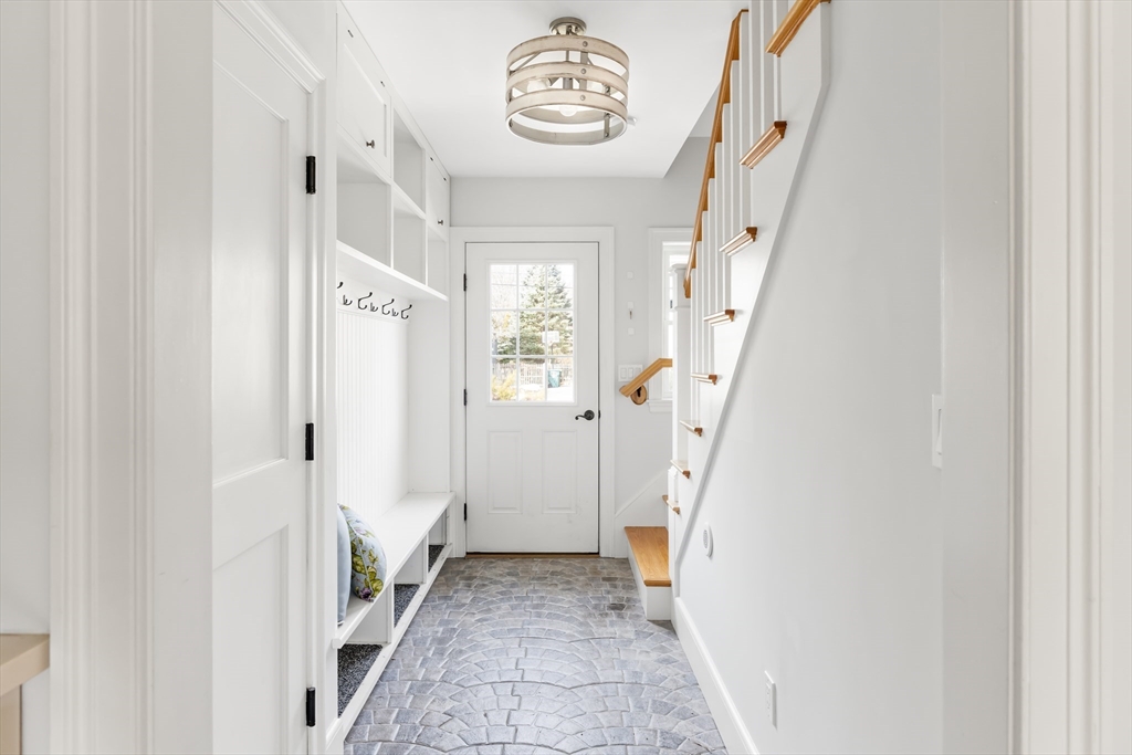 4 Greenough Street Needham, MA 02494 - Photo 15 of 39