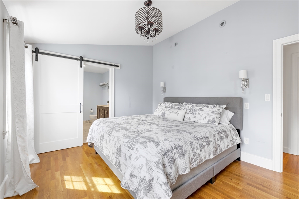 4 Greenough Street Needham, MA 02494 - Photo 17 of 39