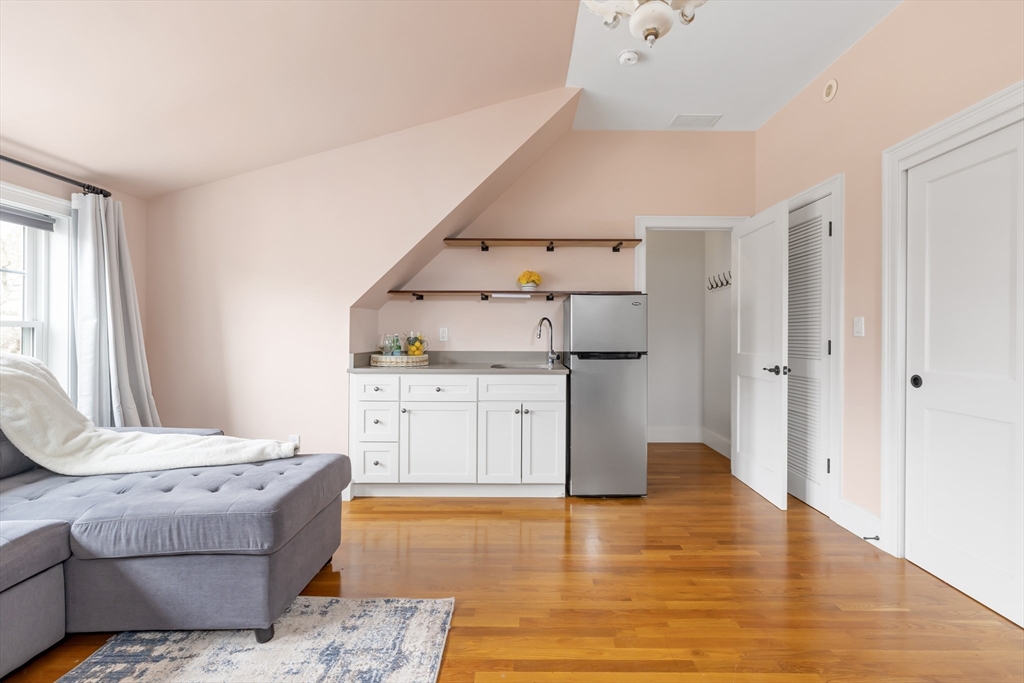 4 Greenough Street Needham, MA 02494 - Photo 27 of 39