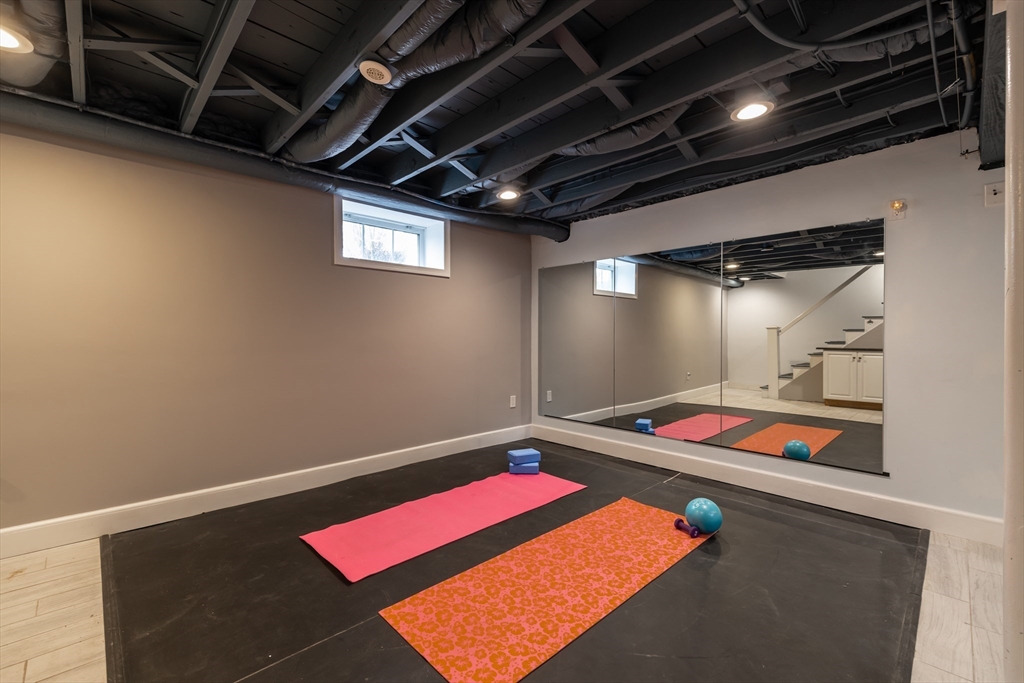 4 Greenough Street Needham, MA 02494 - Photo 31 of 39