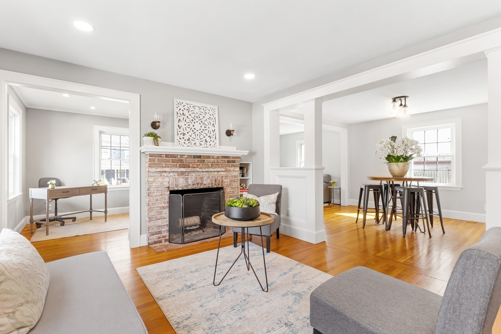 4 Greenough Street Needham, MA 02494 - Photo 9 of 39