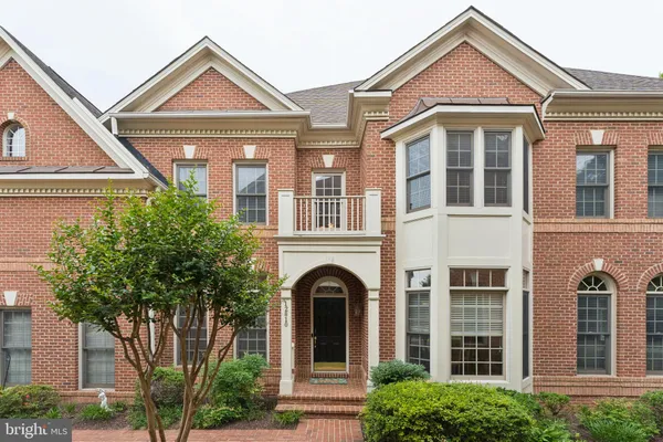 $4,900 | 12810 Falcon Wood Place, Fairfax, VA 22033