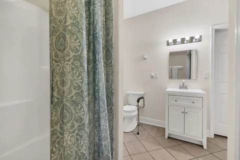 a view of a tennis court