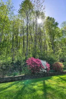 $595,000 | 2890 Winchester Highway, Lynchburg, TN 37352