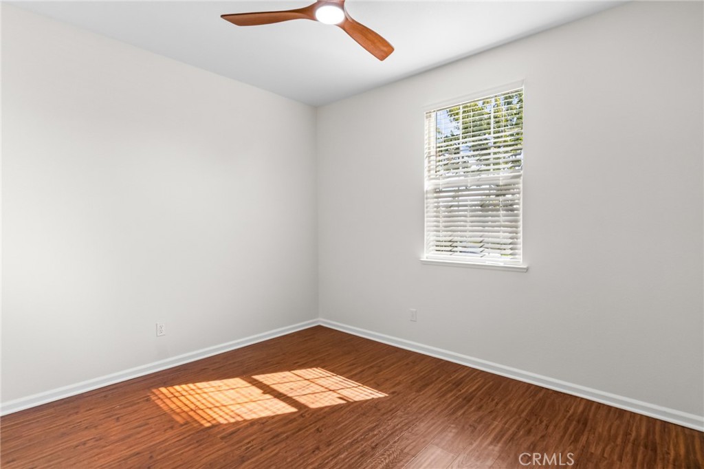 307 Noble Drive Merced, CA 95348 - Photo 16 of 31 Bedroom 4