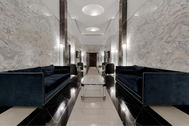 $900,000 | 99 John Street, Unit 425 | Financial District