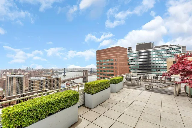 $900,000 | 99 John Street, Unit 425 | Financial District