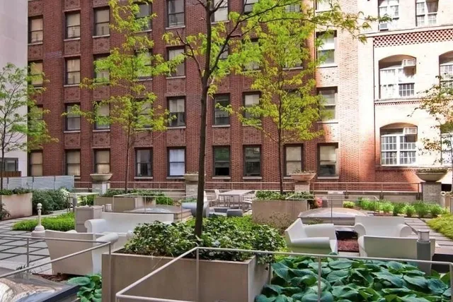 $900,000 | 99 John Street, Unit 425 | Financial District
