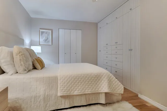 $900,000 | 99 John Street, Unit 425 | Financial District