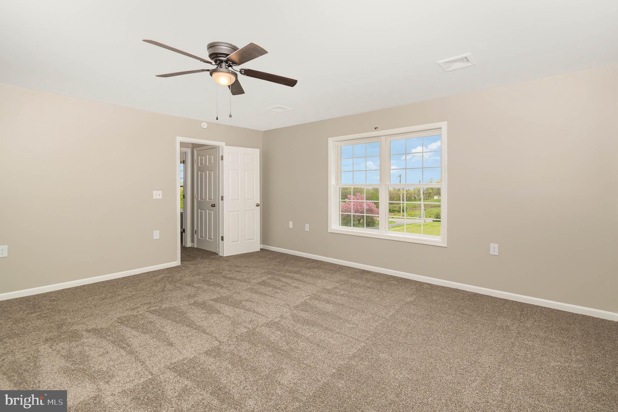 185 Oakhill Road Carlisle, PA 17015 - Photo 11 of 26 Gallery Image 11