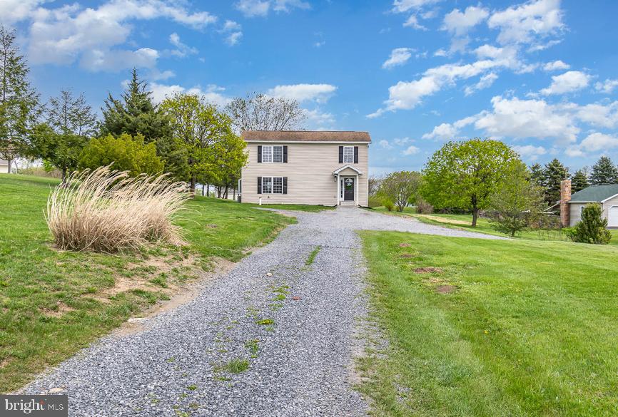 185 Oakhill Road Carlisle, PA 17015 - Photo 23 of 26 Gallery Image 23