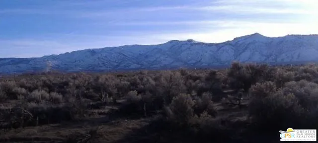 a black and white photo of a painting