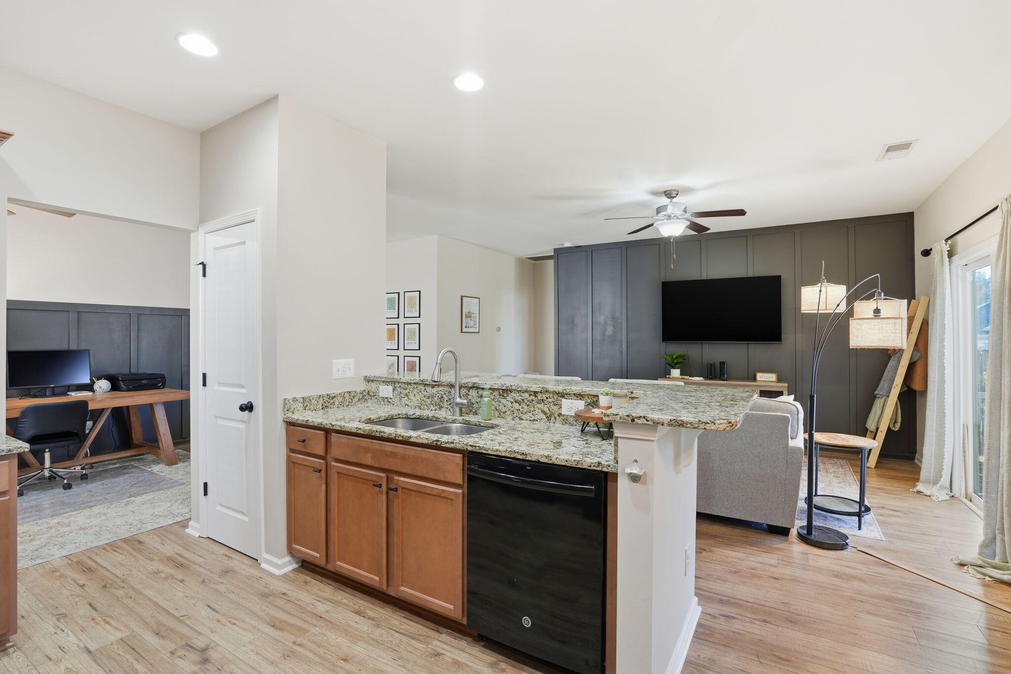 9672 Spencer Woods Road Ladson, SC 29456 - Photo 14 of 30 12-web-or-mls-011_DSC09713