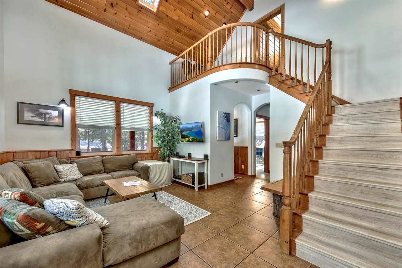 303 Mountain View Road Calpine, CA 96124 - Photo 5 of 15