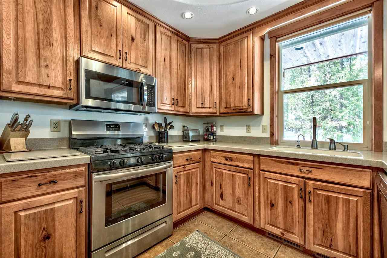 303 Mountain View Road Calpine, CA 96124 - Photo 7 of 15