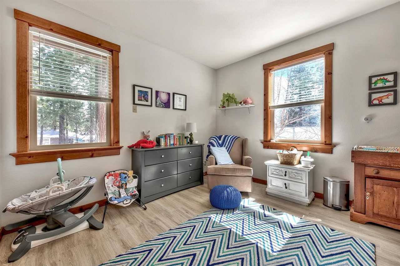 303 Mountain View Road Calpine, CA 96124 - Photo 9 of 15