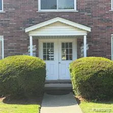 $92,000 | 22204 East Eleven Mile Road, St. Clair Shores, MI 48081