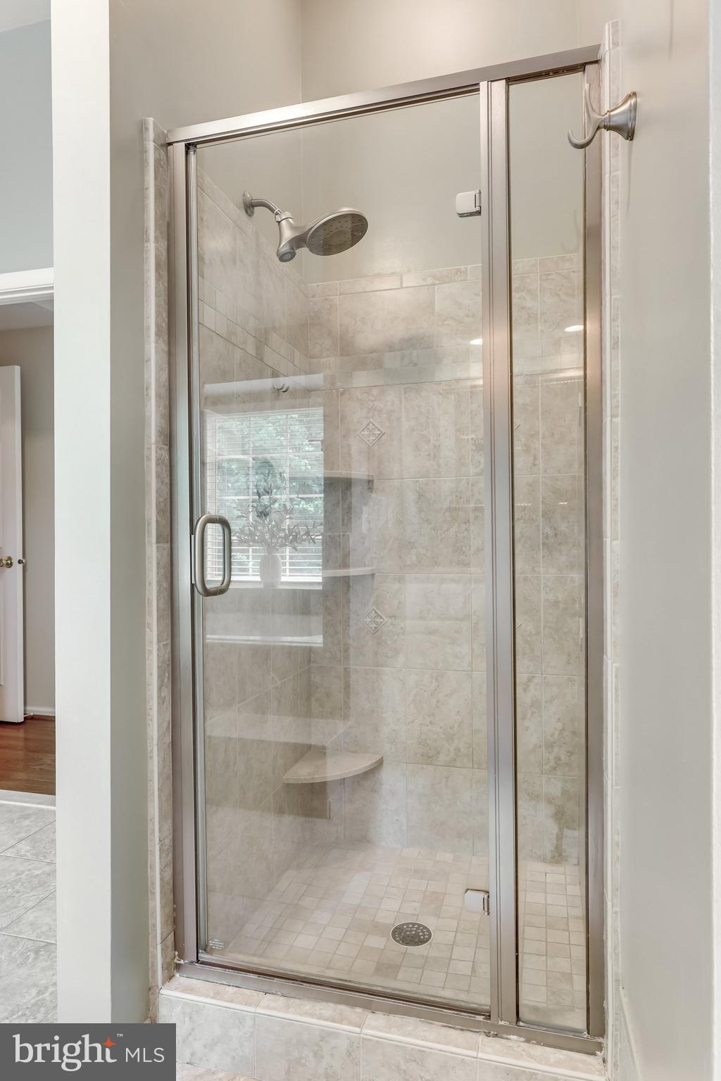 128 Minor Road Sterling, VA 20165 - Photo 35 of 62 Primary bath- tile shower