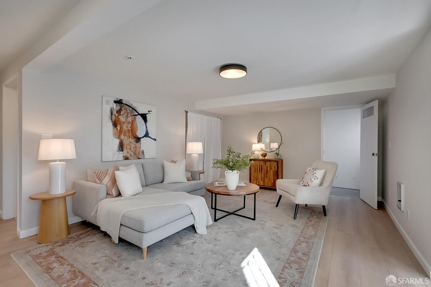 1674 25th Avenue San Francisco, CA 94122 - Photo 26 of 42 a living room with furniture
