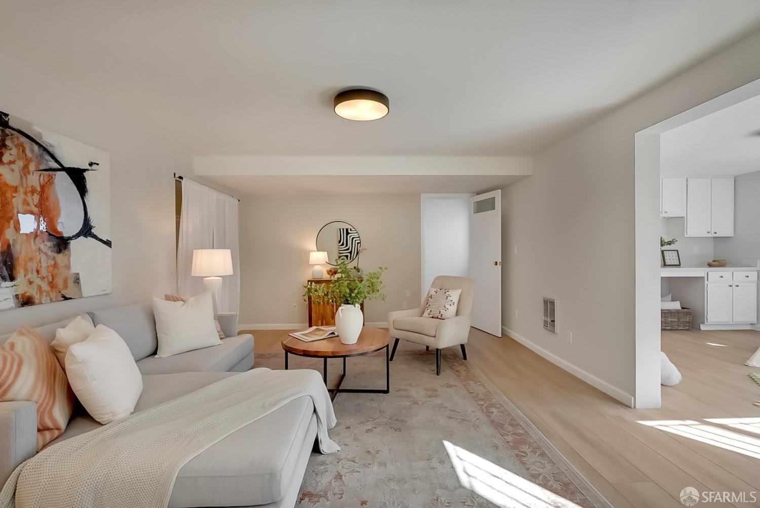 1674 25th Avenue San Francisco, CA 94122 - Photo 27 of 42 a living room with furniture
