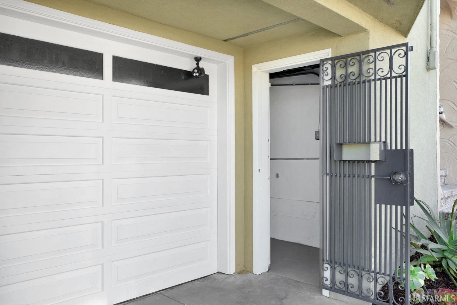 1674 25th Avenue San Francisco, CA 94122 - Photo 39 of 42 a view of a door