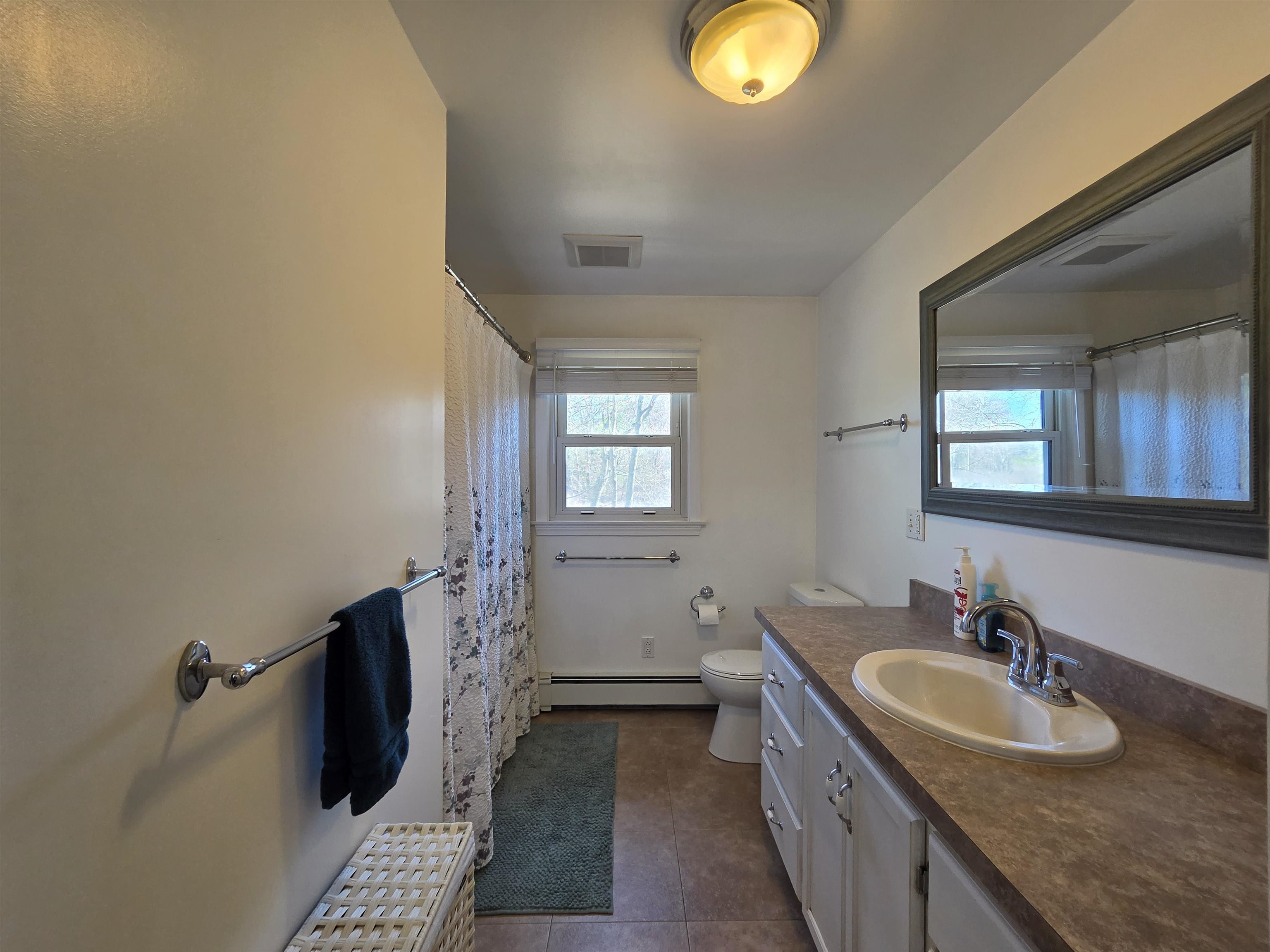 22 Tokanel Road Windham, NH 03087 - Photo 11 of 24