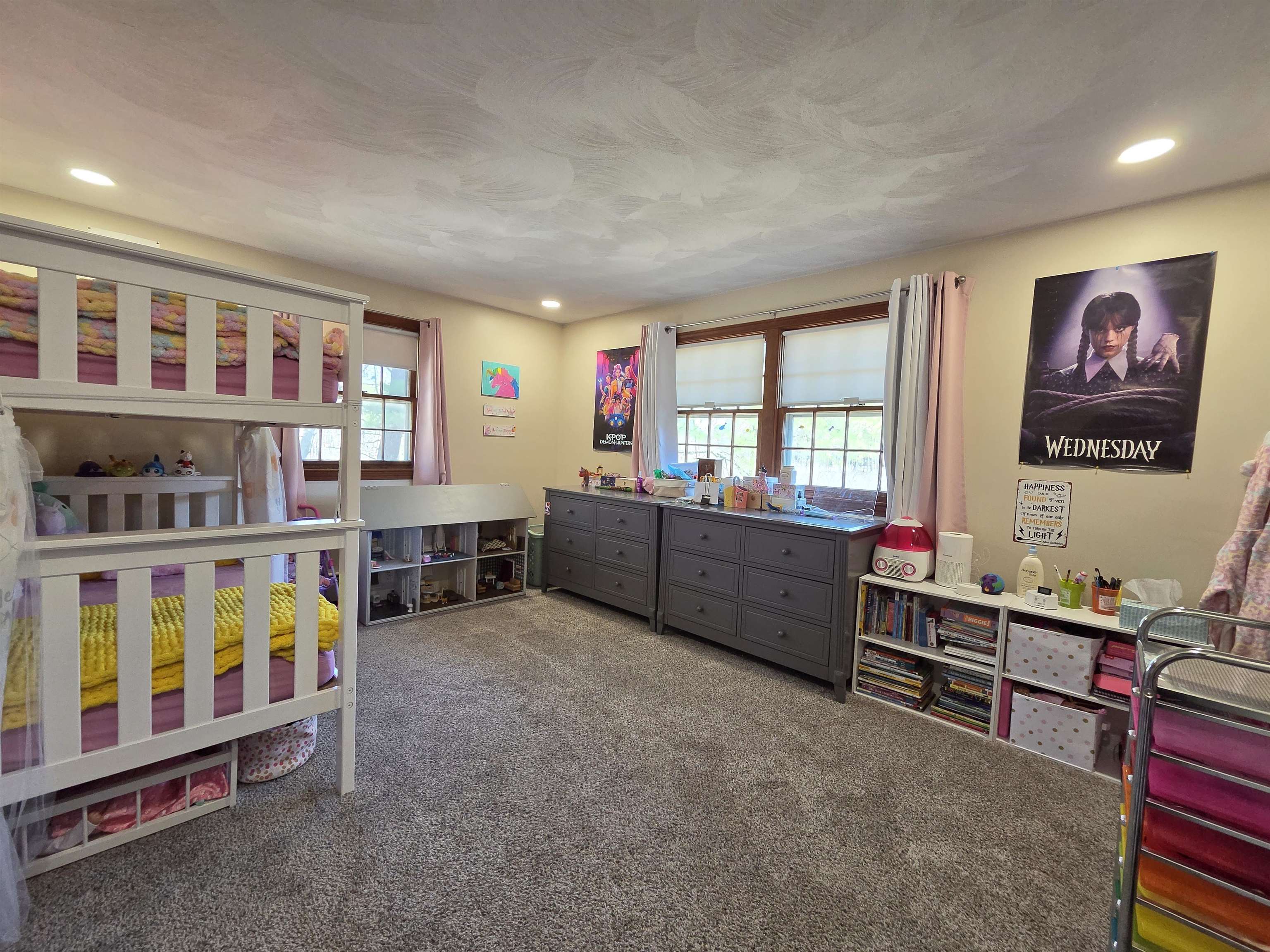 22 Tokanel Road Windham, NH 03087 - Photo 17 of 24