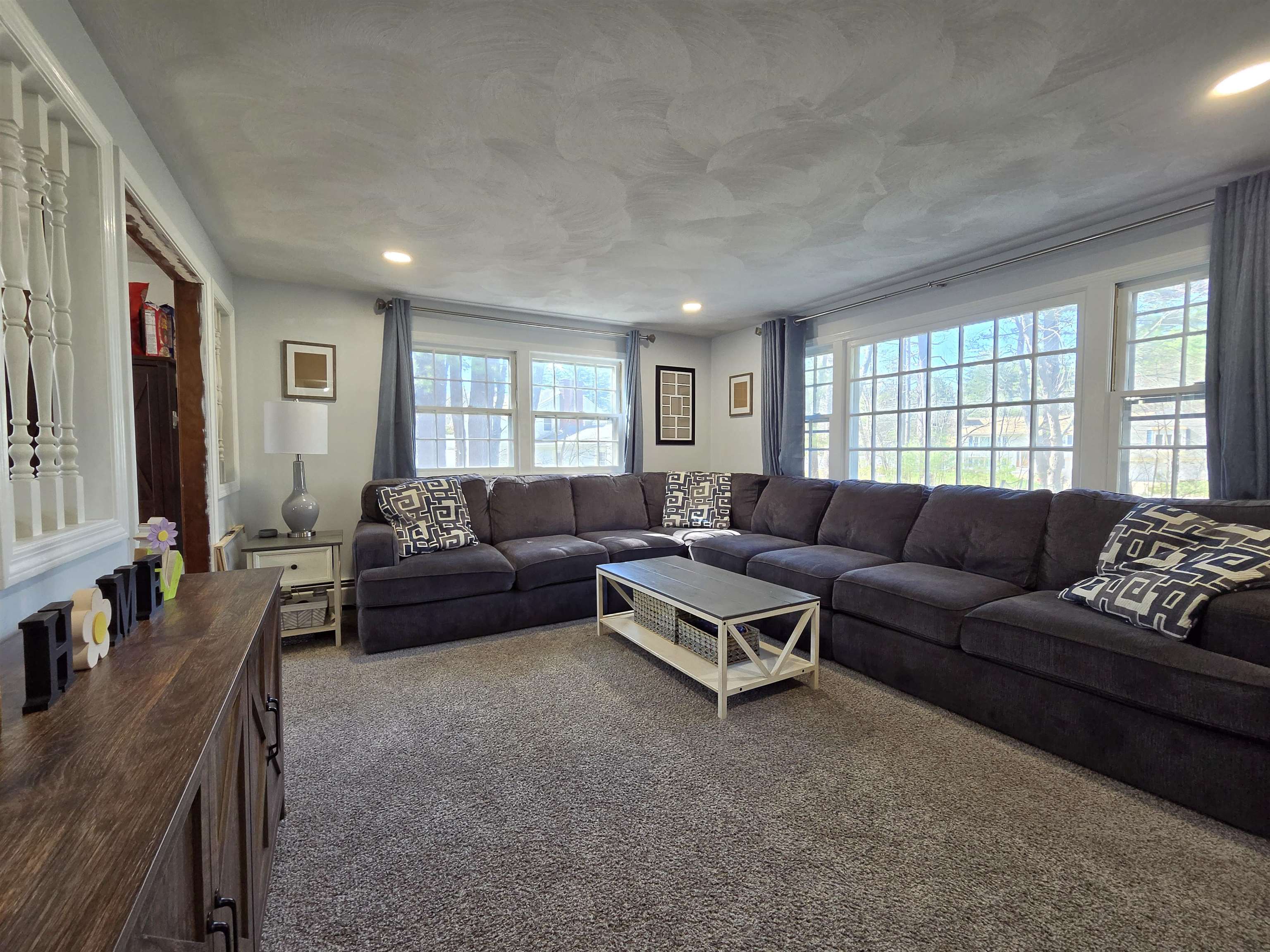 22 Tokanel Road Windham, NH 03087 - Photo 5 of 24