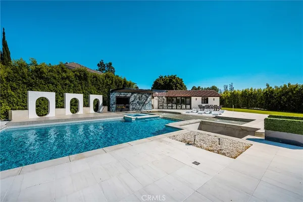 $5,199,000 | 10282 Old Lamplighter Lane, Villa Park, CA 92861