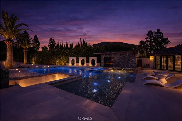 $5,199,000 | 10282 Old Lamplighter Lane, Villa Park, CA 92861