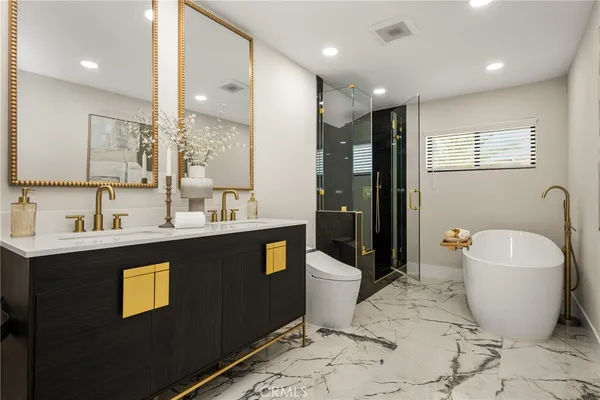 $5,199,000 | 10282 Old Lamplighter Lane, Villa Park, CA 92861