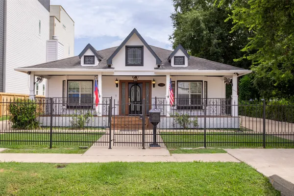$3,200 | 1535 West 25th Street, Houston, TX 77008