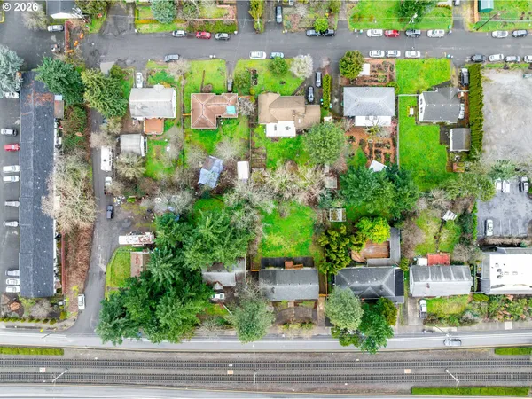 a view of building along the street