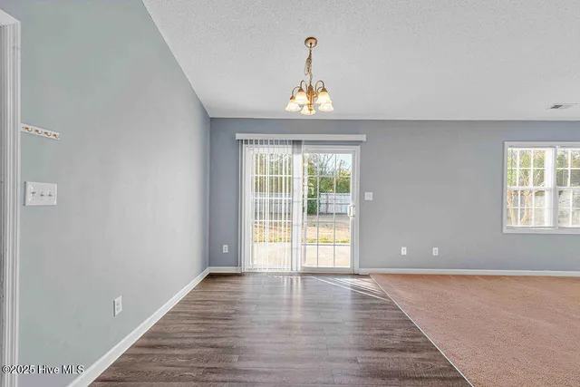 $1,600 | 105 Gamble Way, Hubert, NC 28539