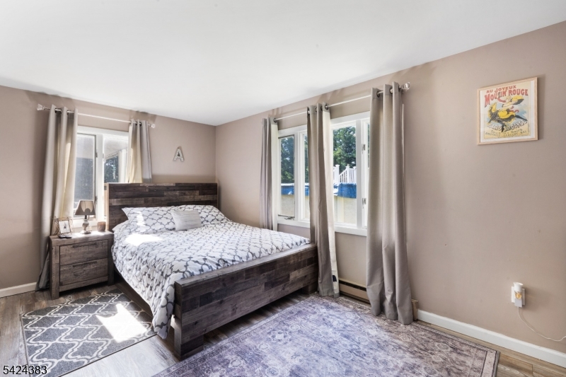 68 Doris Way Clark, NJ 07066 - Photo 24 of 35