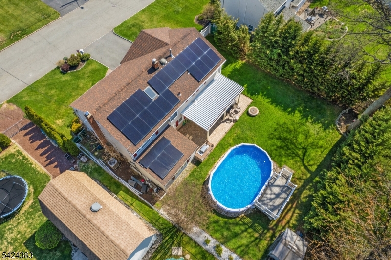 68 Doris Way Clark, NJ 07066 - Photo 32 of 35