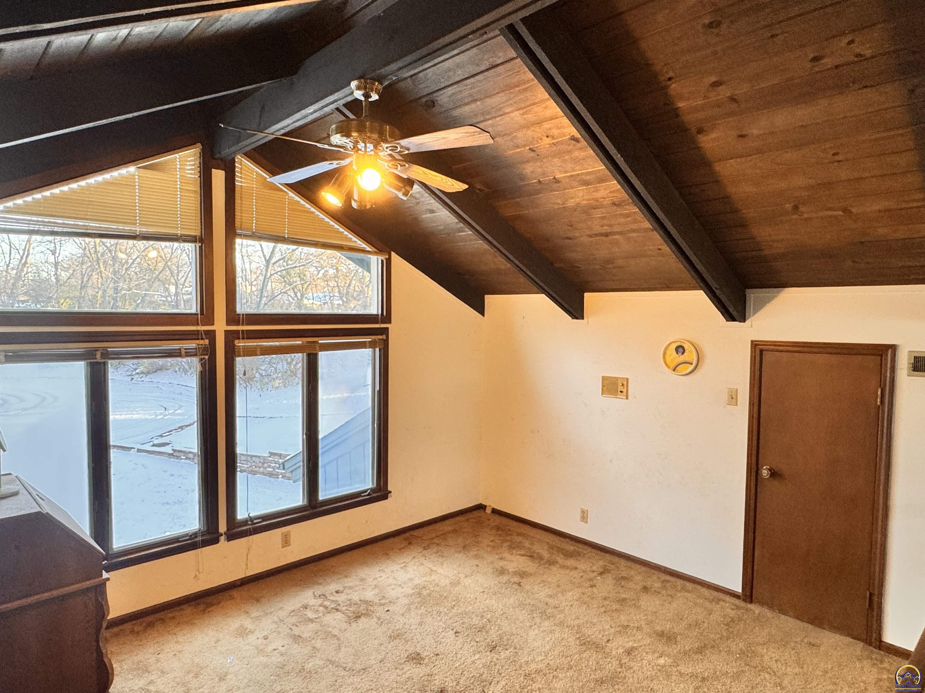 1918 Southwest Sieben Court Topeka, KS 66611 - Photo 15 of 23