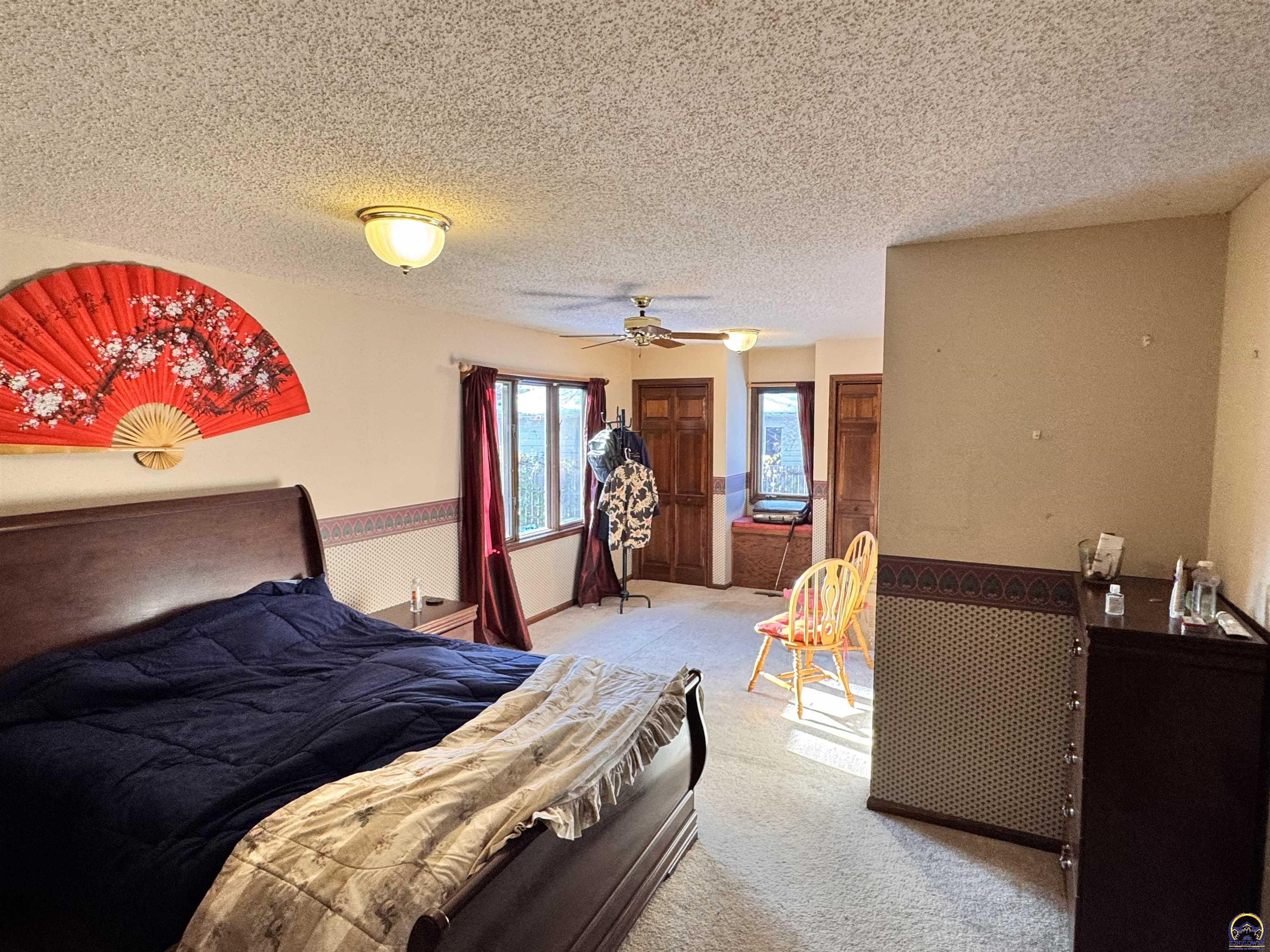 1918 Southwest Sieben Court Topeka, KS 66611 - Photo 10 of 23