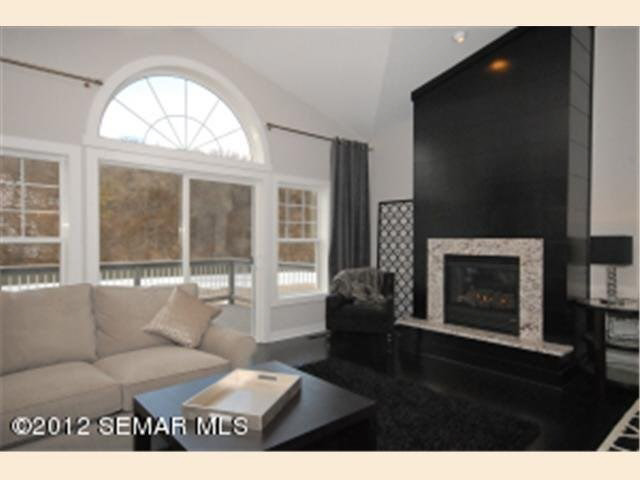 11737 Sandy Pointe Lane Rochester, MN 55901 - Photo 19 of 50 Gallery Image 19