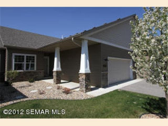 11737 Sandy Pointe Lane Rochester, MN 55901 - Photo 2 of 50 Gallery Image 2