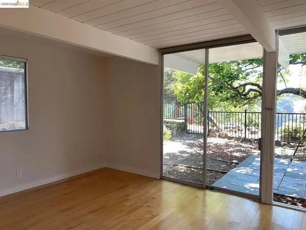 $5,000 | 5559 Greenridge Road, Castro Valley, CA 94552