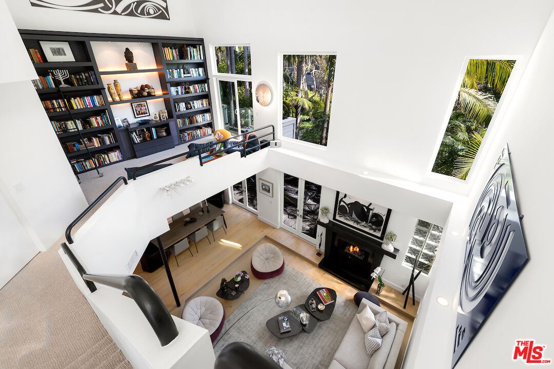 135 Mast Mall Marina del Rey, CA 90292 - Photo 16 of 32 a view of a dining room with furniture and wooden floor