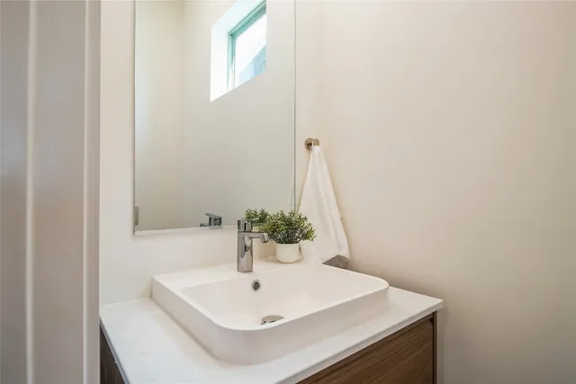 $599,000 | 700 Denson Drive, Unit 1104, Austin, TX 78752