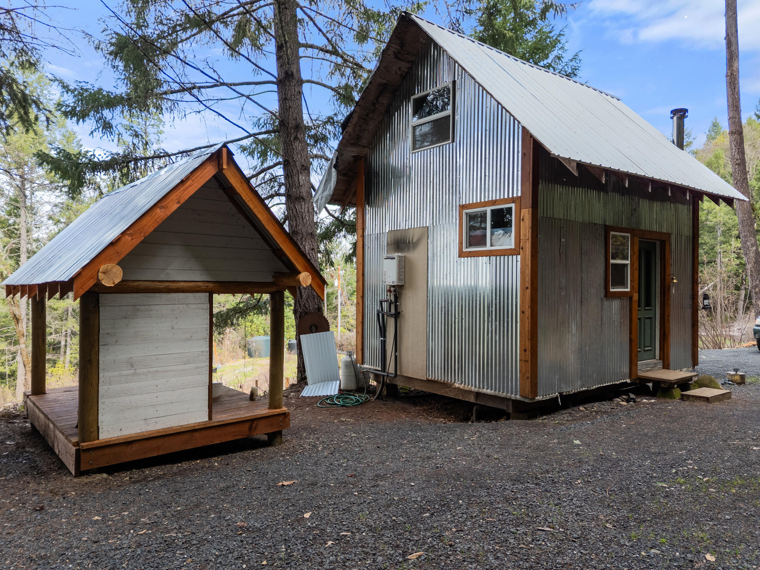 6223 Takilma Road Cave Junction, OR 97523 - Photo 4 of 24 6223 Takilma