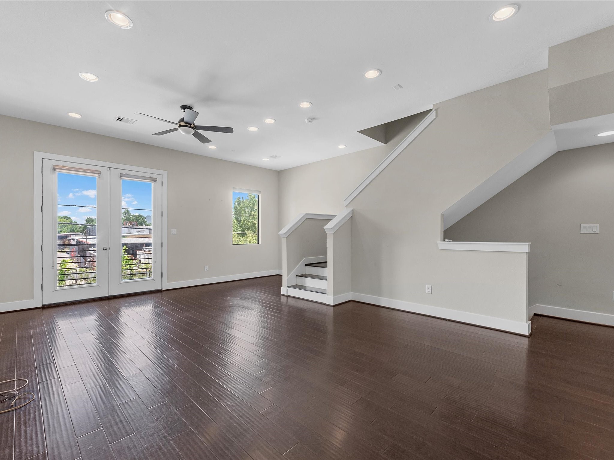 1615 Milby Street, Unit B Houston, TX 77003 - Photo 5 of 22