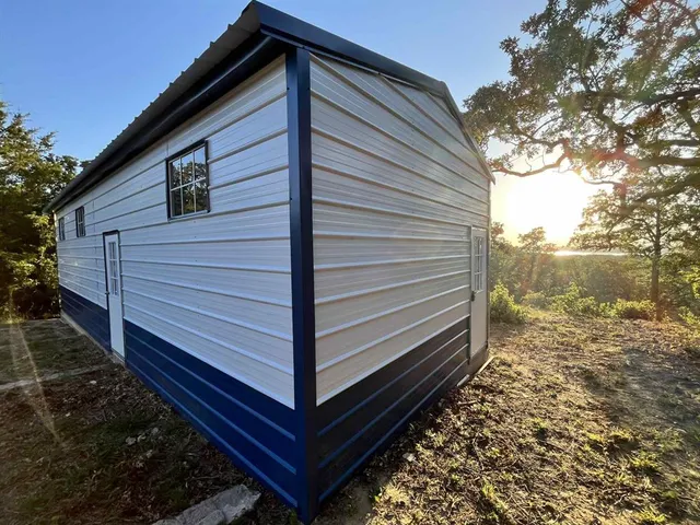 a view of a back yard of the house