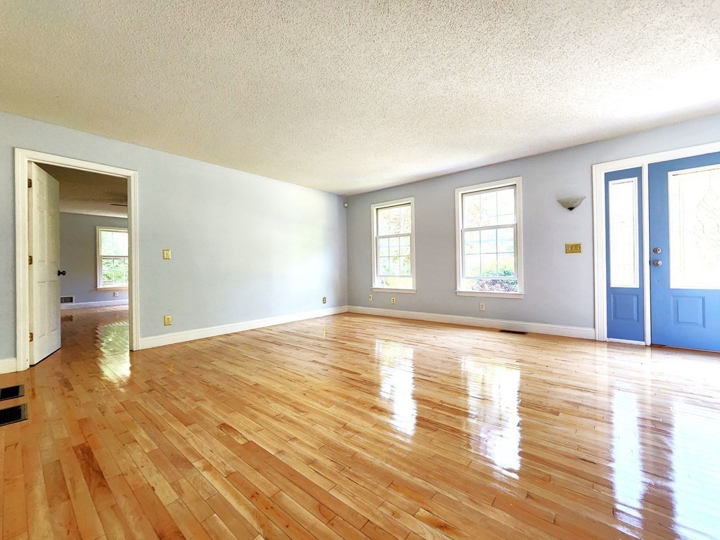 25 Thayer Road Monson, MA 01057 - Photo 6 of 22